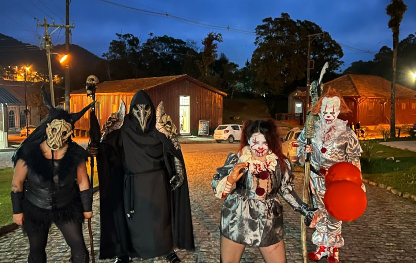  Halloween na Vila de Paranapiacaba inspirado no mundo temático de Harry Potter